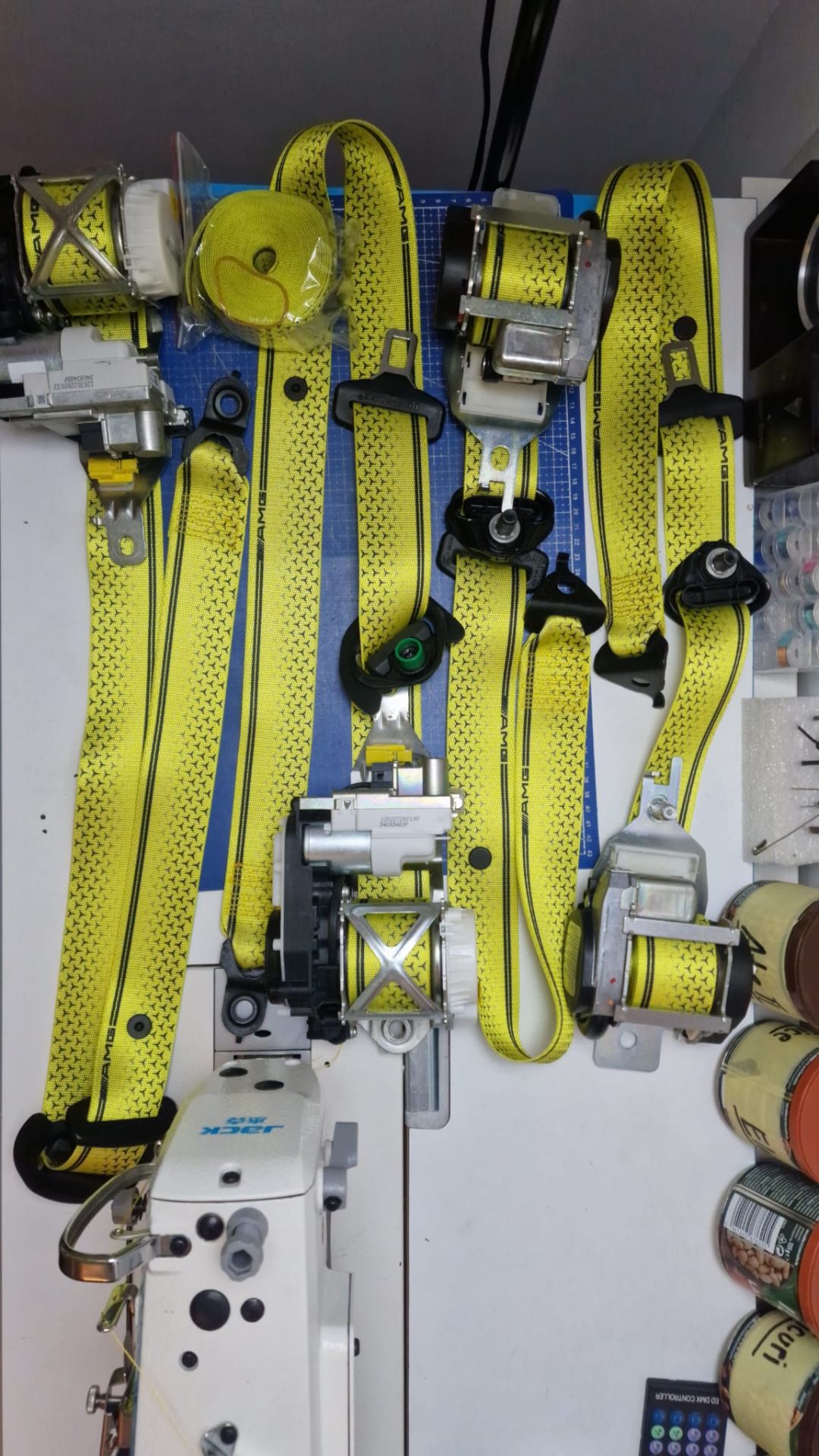 Centuri AMG colorate realizate pentru client